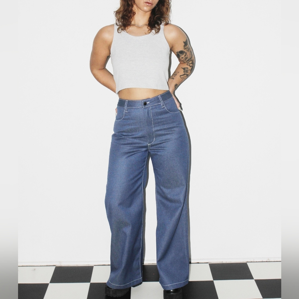 Studio Citizen | NWOT Wide Leg Jeans in Mid-wash Denim